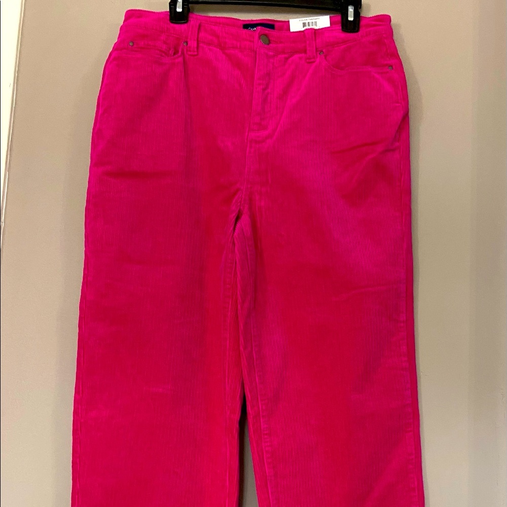 Wide leg brand new pants.